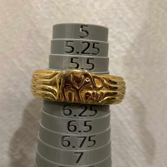 Vintage Elephant Bracelet Gold Tone - Picture 14 of 14